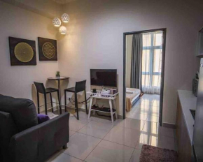 Elegant & Cozy- Studio Unit at MesaMall